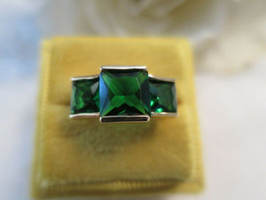 Vintage Jewellery Gold Ring 3 x Emerald White Sapphires Deco Design