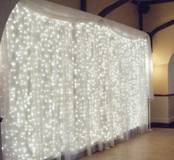 LED Curtain Lights, USB & Battery Powered LED Icicle Lights, 300 LEDs