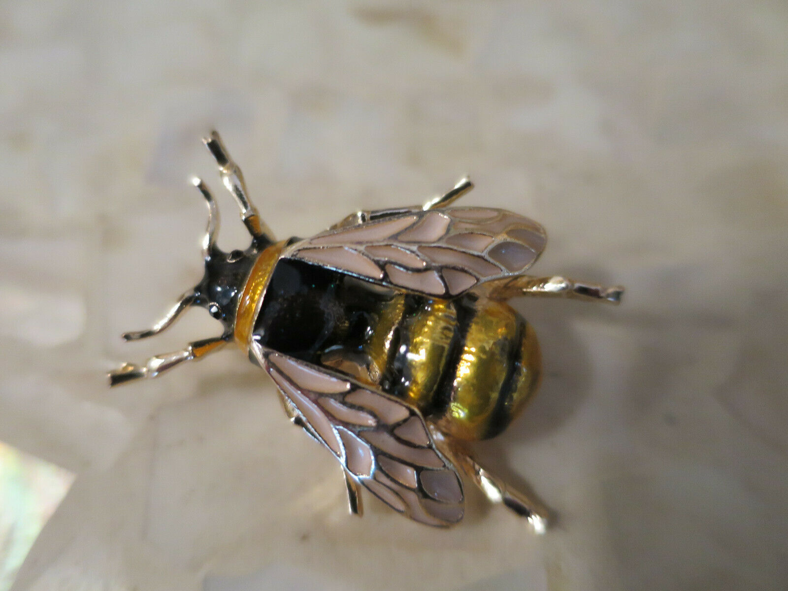 Gorgeous Vintage Art Deco design Bumble Bee Brooch, gold tone, enamel