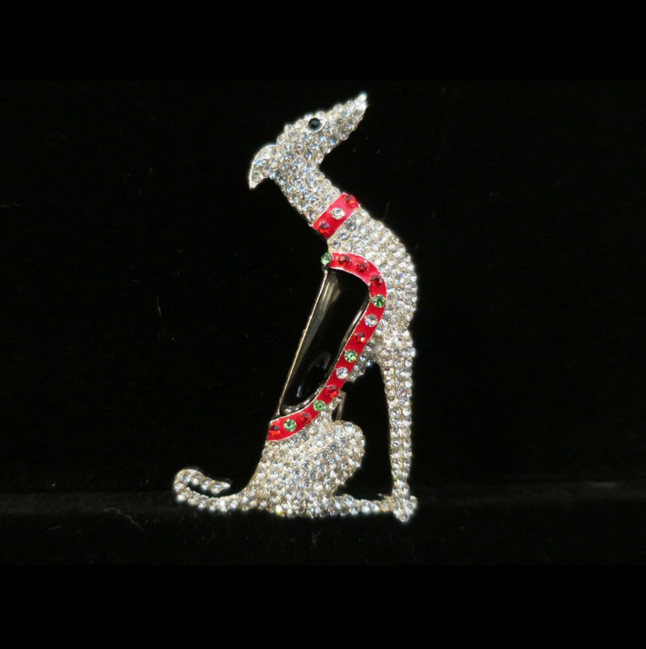 Wonderful Vintage Art Deco design Greyhound or Borzoi Dog Rhinestone Brooch