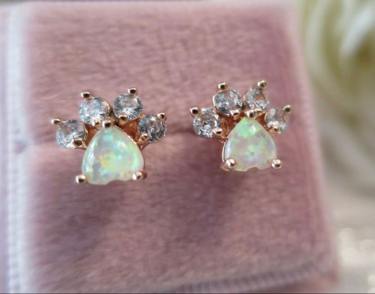 Gorgeous 18ct Rose Gold filled Opal glass cat / dog paw footprint stud Earrings