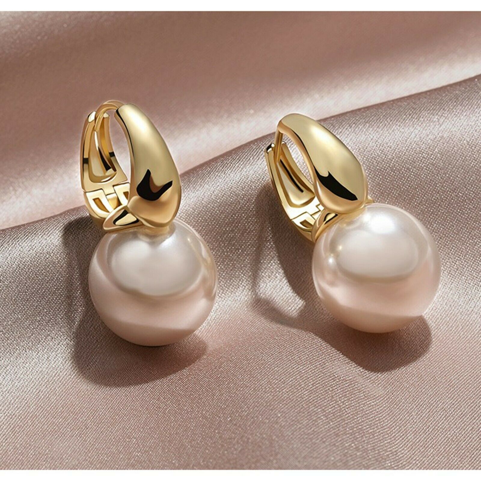 18k yellow gold gp 14mm pearl huggies dangle drop classic designer earrings